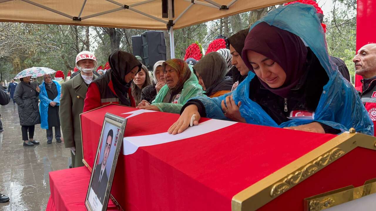 Şehit annesinin feryadı Konya’yı gözyaşına boğdu 23